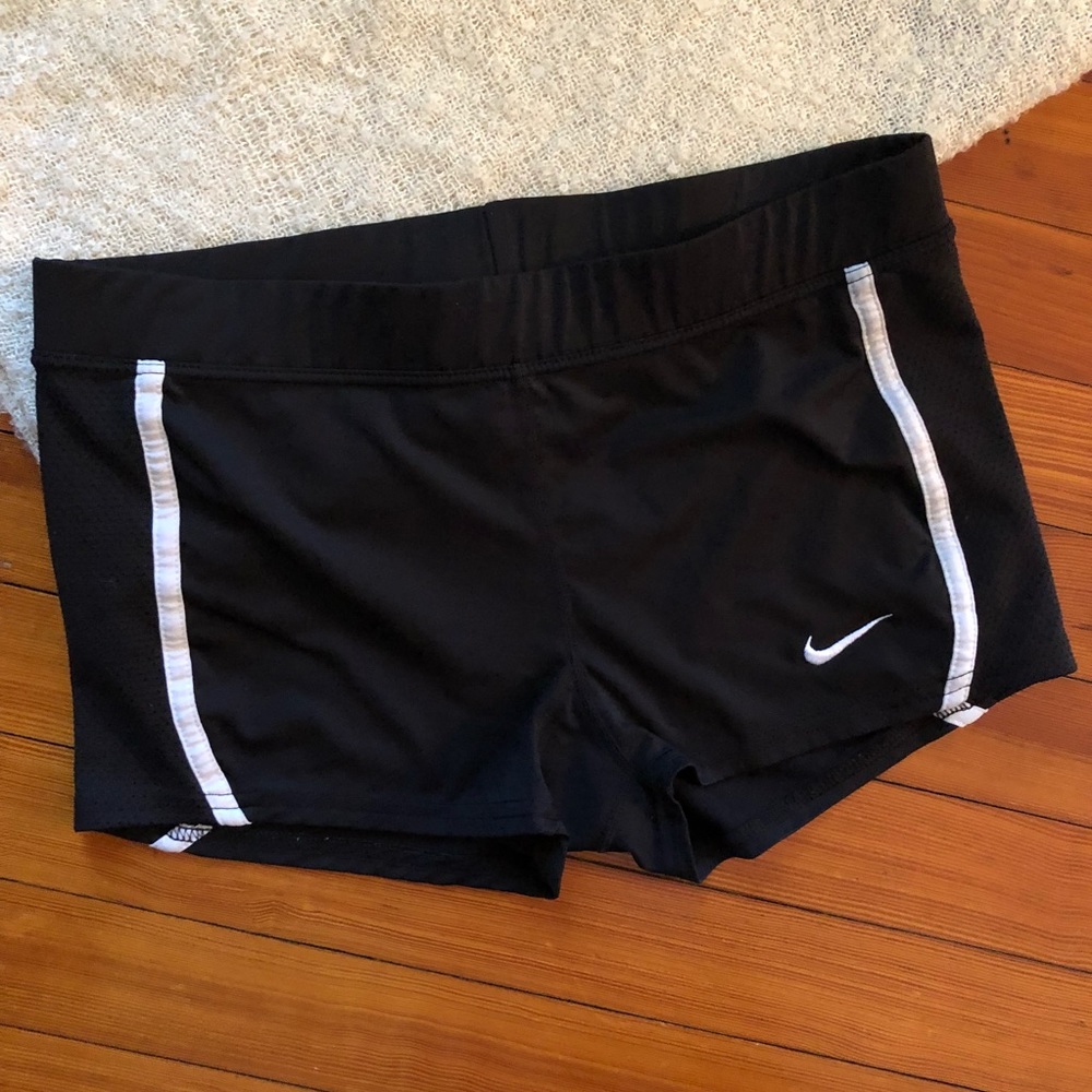 Nike size S Spandex running/workout Shorts